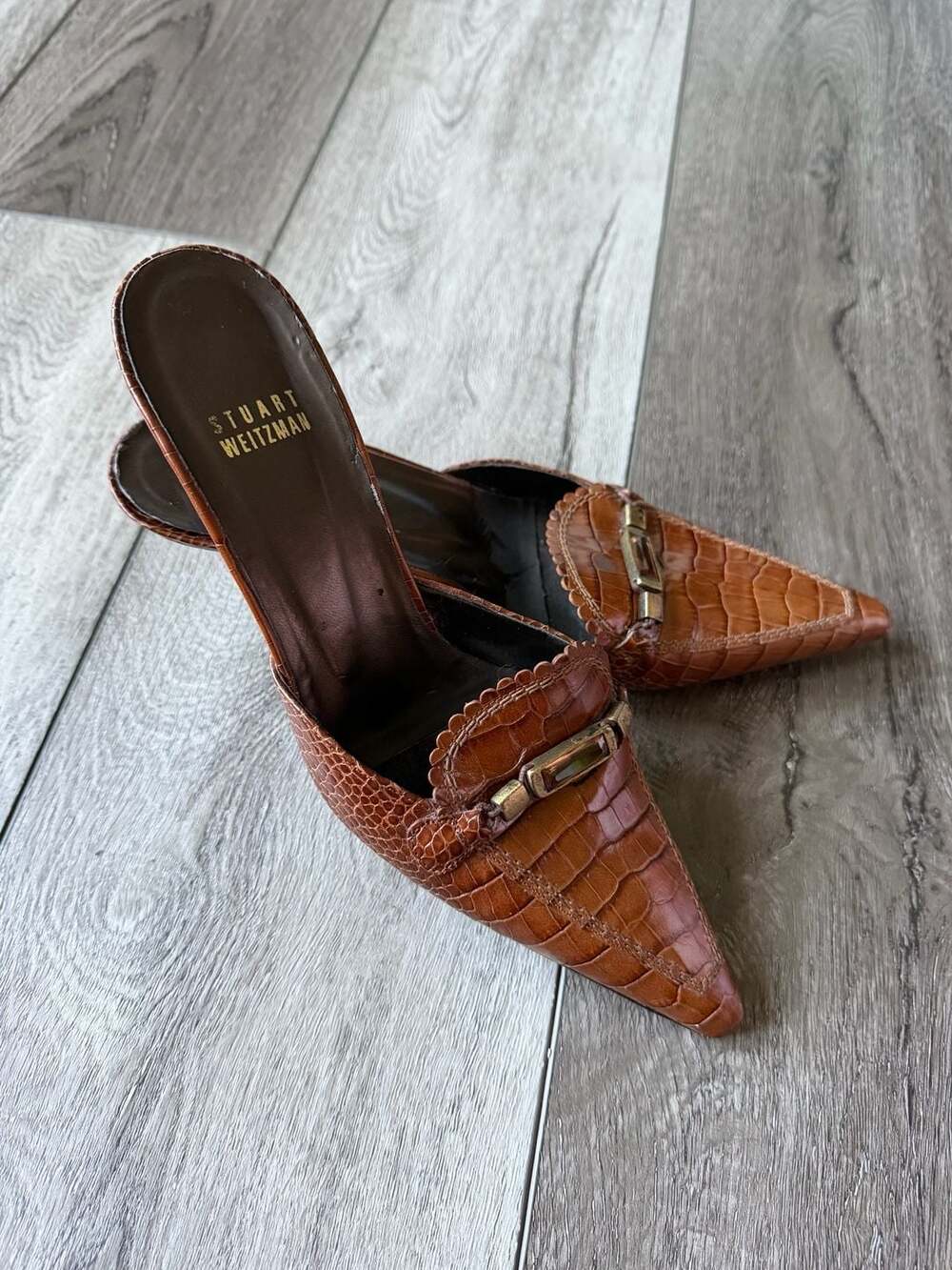 Stuart Weitzman Vintage Brown Croc Embossed Leather Kitten Heel Mules